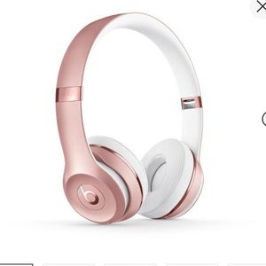 Beats bluetooth wireless headphones